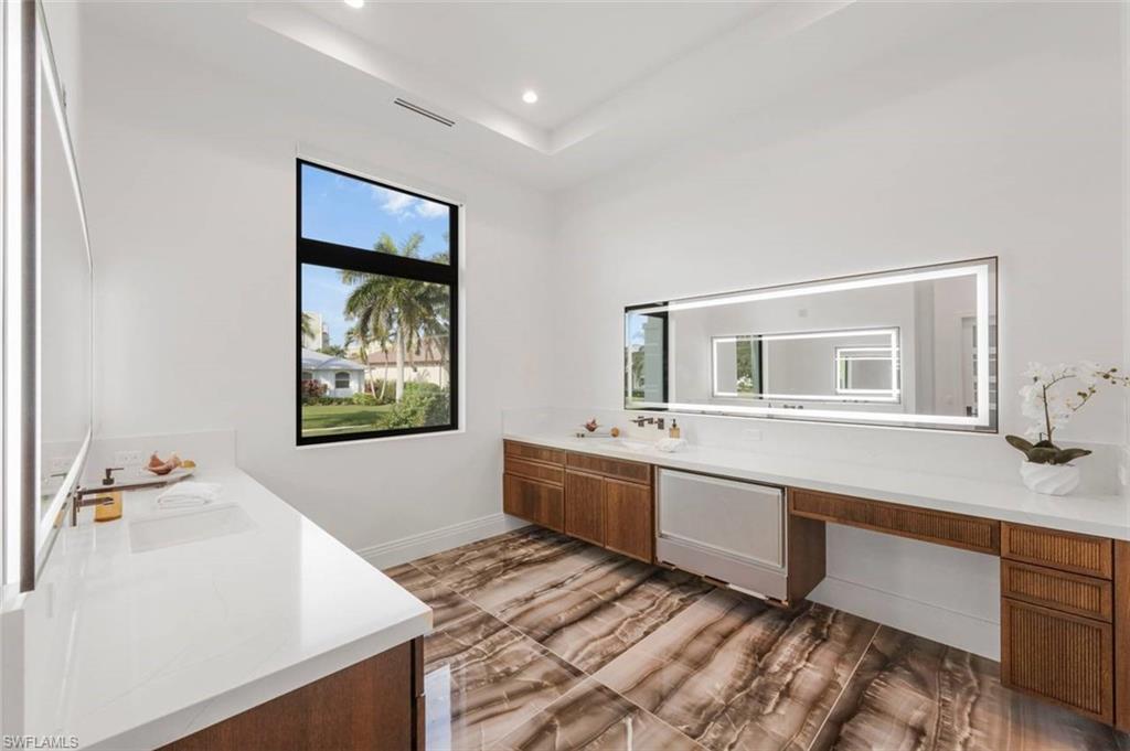 661 Amber Dr Photo 20