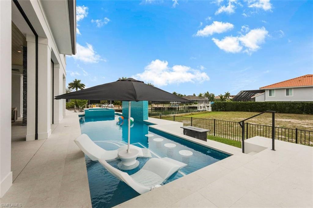 661 Amber Dr Photo 21