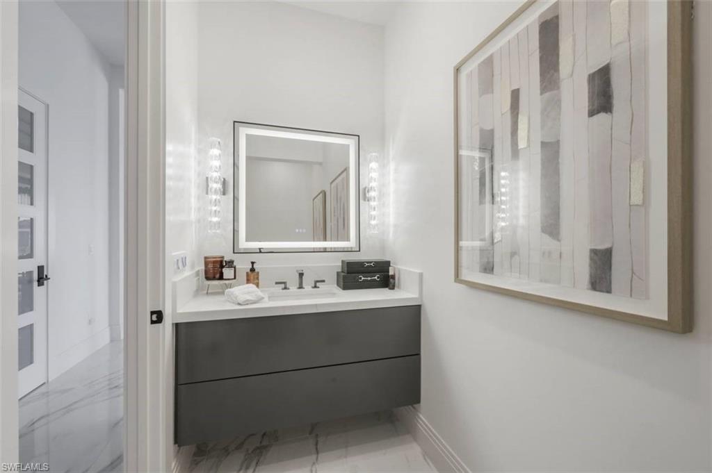 661 Amber Dr Photo 27