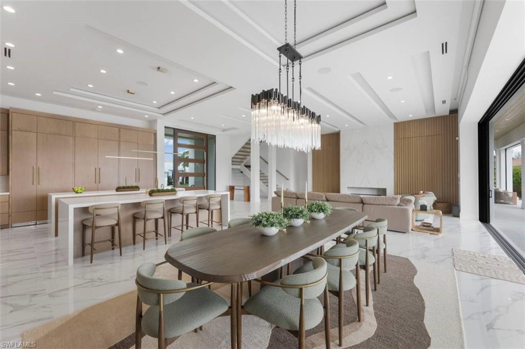 661 Amber Dr Photo 7