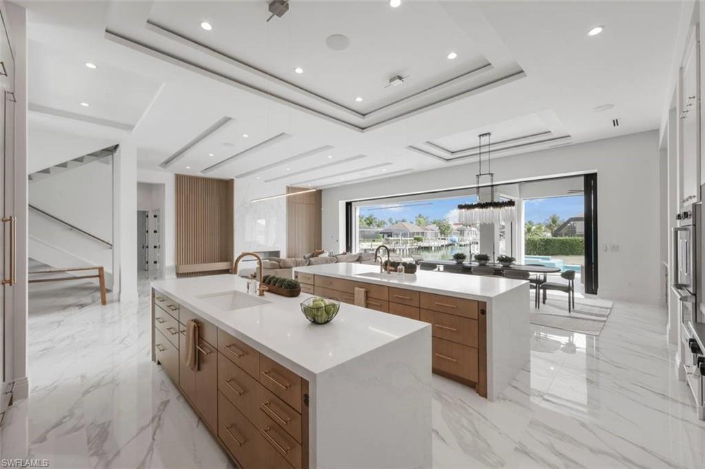 661 Amber Dr Photo 9